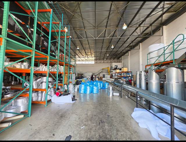 1,768M² FACTORY FOR SALE IN LANSERIA
